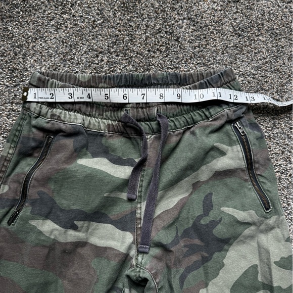 Aritzia TNA Alice Camo Cargo Jogger Pant XXS - Picture 9 of 12